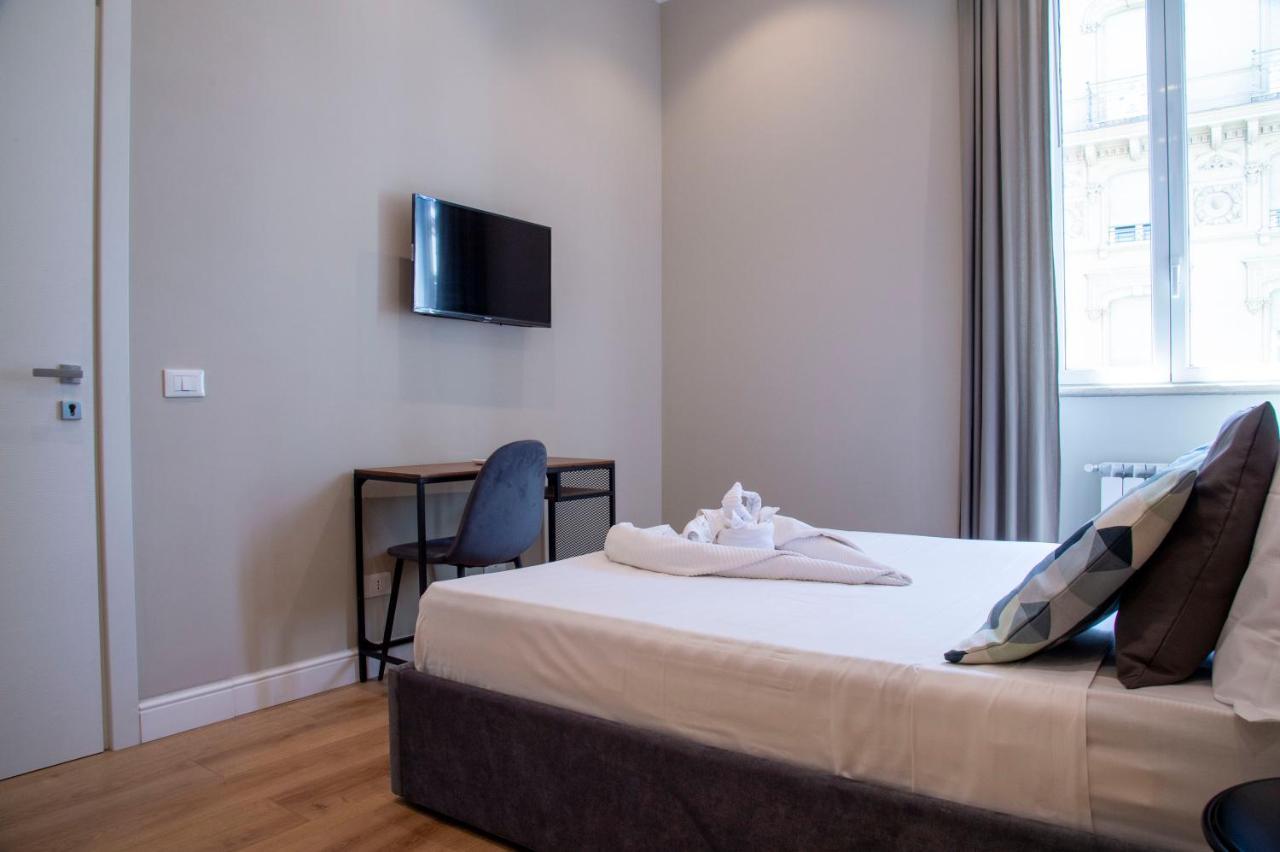 רומא Ad Suites Tritone מראה חיצוני תמונה