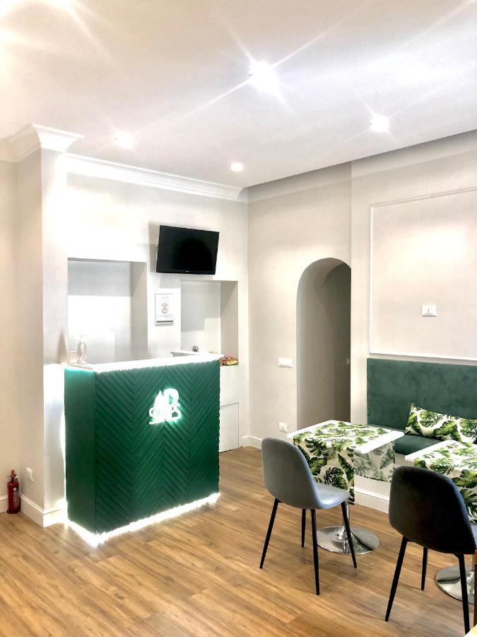 רומא Ad Suites Tritone מראה חיצוני תמונה