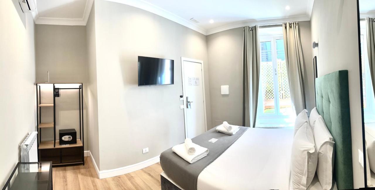 רומא Ad Suites Tritone מראה חיצוני תמונה