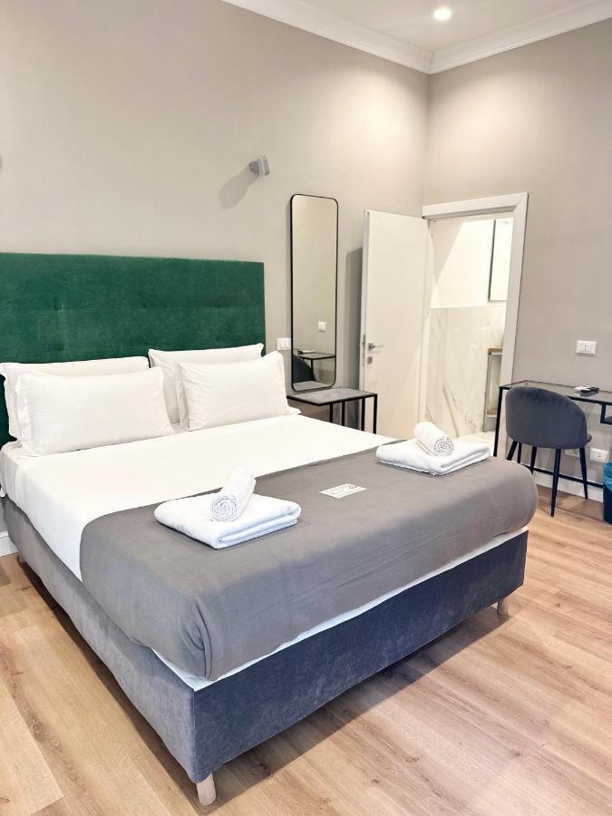 רומא Ad Suites Tritone מראה חיצוני תמונה